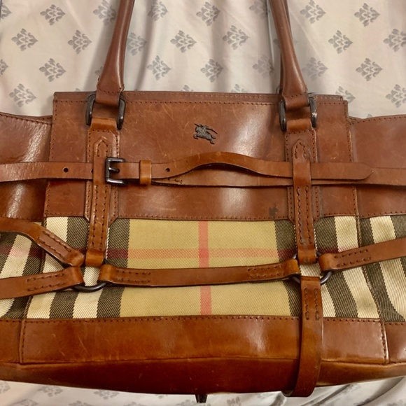 Burberry Kent Bridle Tote - Picture 2 of 8